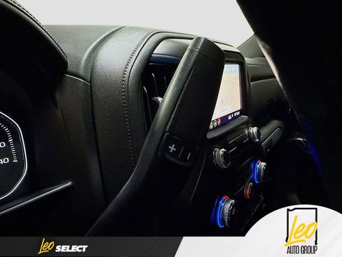 Used 2019 GMC Sierra 1500 AT4 w/ AT4 Premium Package AWD/4WD image 17