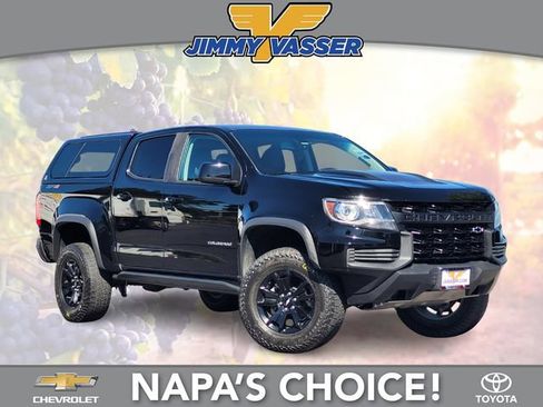 Used 2021 Chevrolet Colorado ZR2 w/ ZR2 Midnight Special Edition AWD/4WD image 1