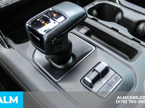 Used 2023 GMC Sierra 1500 AT4 w/ AT4 Preferred Package image 34