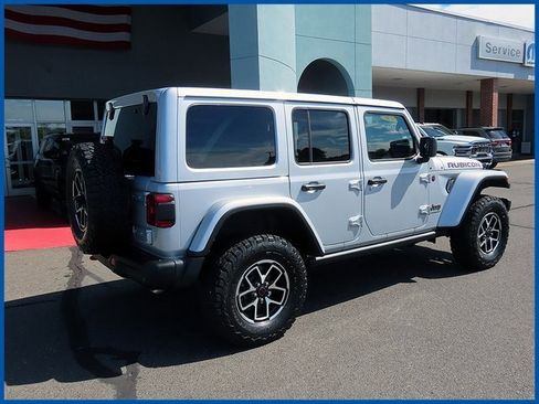 Certified 2024 Jeep Wrangler Unlimited Rubicon image 7