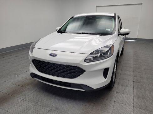 Used 2021 Ford Escape SE FWD image 15