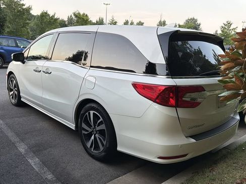 Used 2019 Honda Odyssey Elite image 5