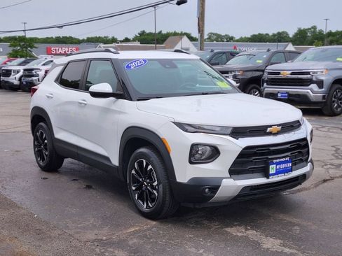 Used 2022 Chevrolet TrailBlazer LT w/ Convenience Package AWD/4WD image 7