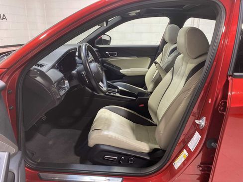 Used 2023 Acura Integra A-Spec image 2