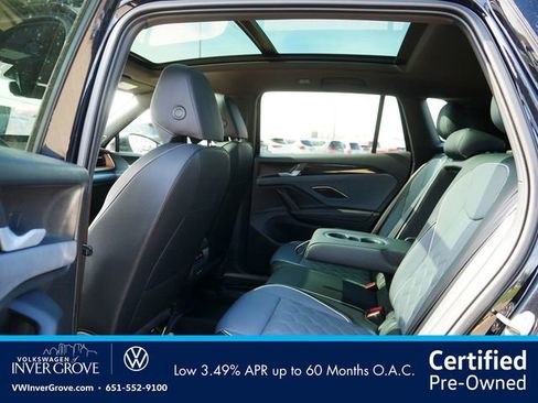 Certified 2026 Volkswagen Tiguan SEL R-Line AWD/4WD image 17