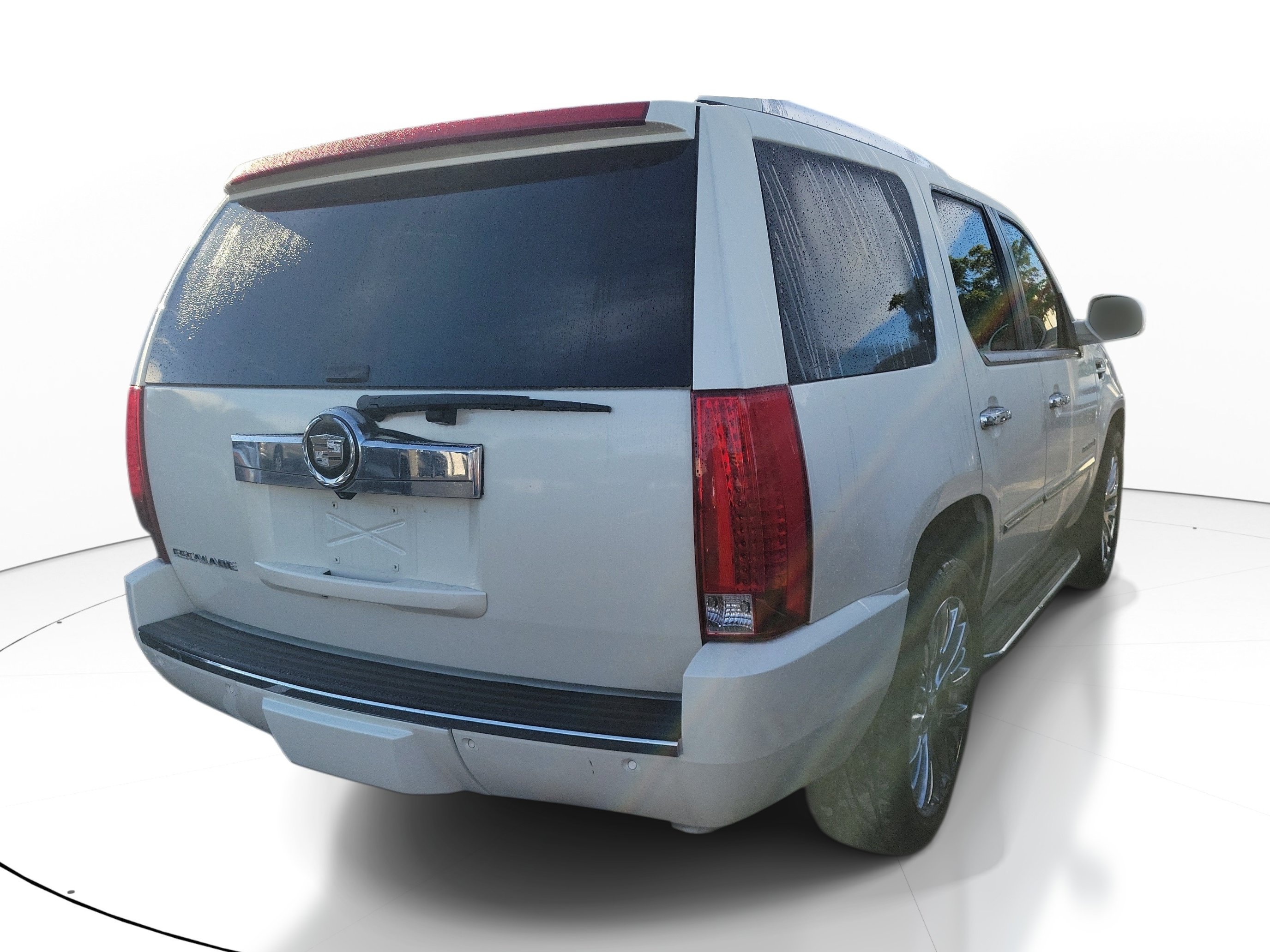Used 2007 Cadillac Escalade AWD w/ Information Package image 10