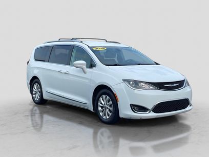 Used 2018 Chrysler Pacifica Touring-L