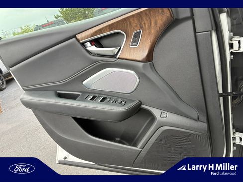 Used 2020 Acura RDX AWD w/ Advance Package image 13