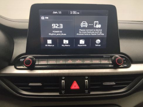 Used 2020 Kia Forte LXS FWD image 25