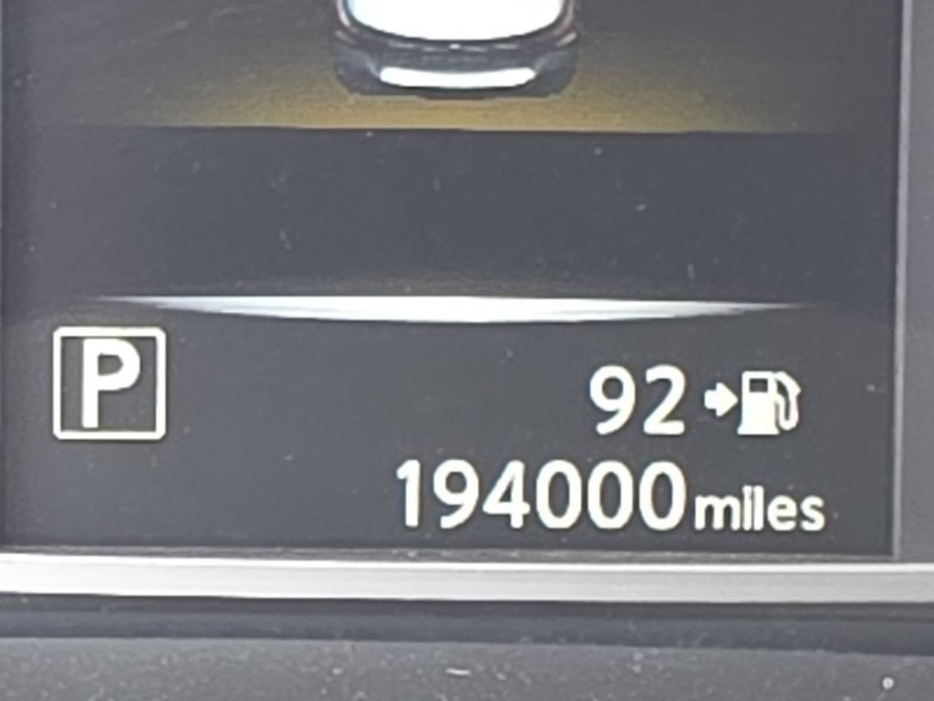 Used 2016 Nissan Sentra SV FWD image 29