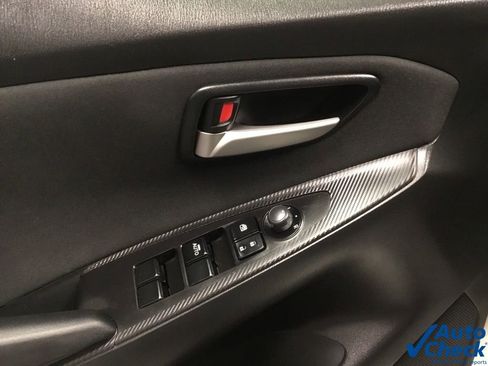 Used 2019 Toyota Yaris LE image 20