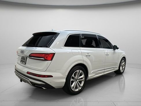 Used 2025 Audi Q7 3.0T Prestige w/ Prestige Package AWD/4WD image 6