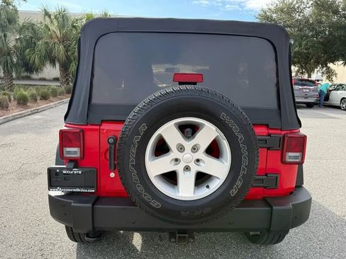 Used 2016 Jeep Wrangler Unlimited Sport w/ Quick Order Package 24S image 10