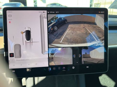 Used 2022 Tesla Model 3 RWD image 8