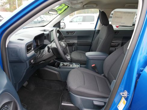 New 2025 Ford Maverick XL w/ Equipment Group 102A image 16