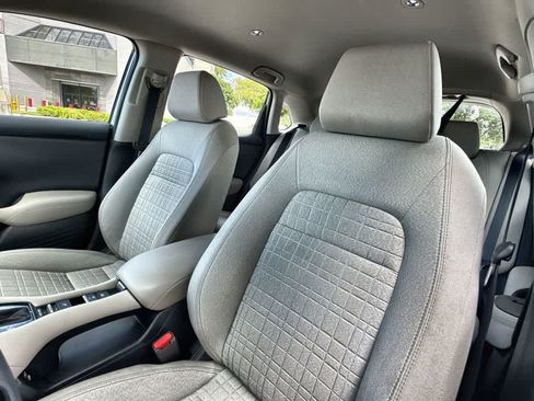 Used 2024 Honda HR-V LX image 14