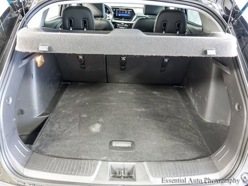 Used 2025 Chevrolet Trax LT w/ Driver Confidence Package image 20