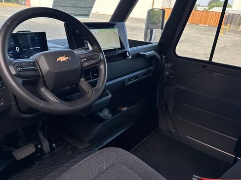 New 2025 Chevrolet Brightdrop 400 FWD image 10