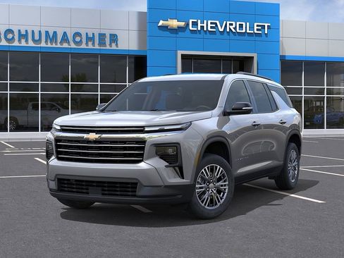 New 2026 Chevrolet Traverse LT FWD image 6