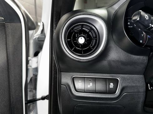 Used 2023 Kia Forte GT-Line w/ GT-Line Premium Package image 22