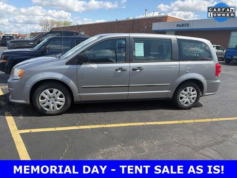 Used 2014 Dodge Grand Caravan American Value Package FWD image 1