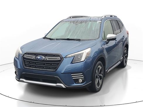 Used 2023 Subaru Forester Touring w/ Popular Package #3 image 2