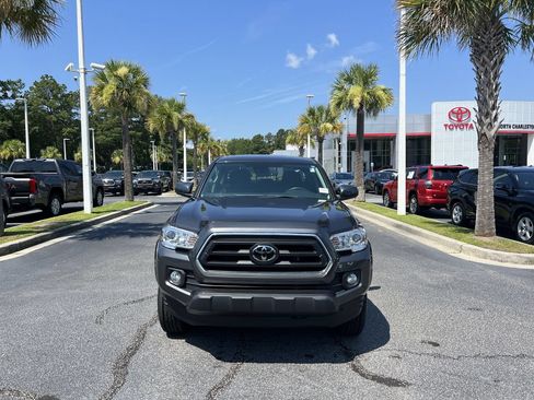 Used 2023 Toyota Tacoma SR5 RWD image 3