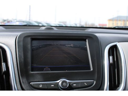 Used 2021 Chevrolet Equinox LS w/ LS Convenience Package image 29