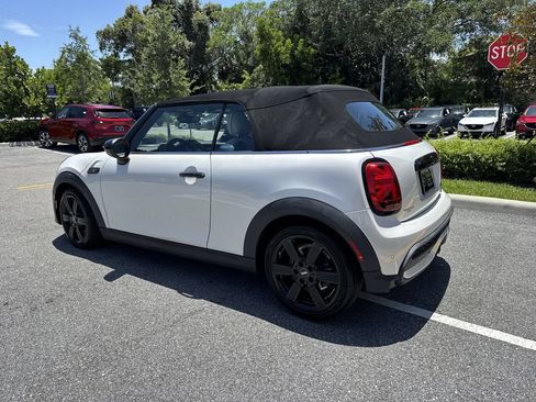 Used 2024 MINI Cooper S FWD image 12