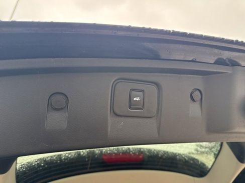 Used 2023 Nissan Murano SL image 11