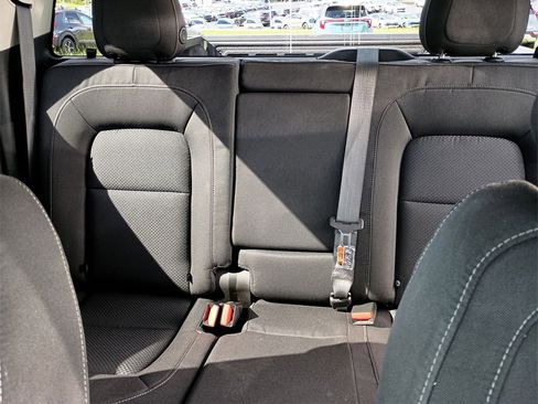 Used 2018 Chevrolet Colorado LT image 13