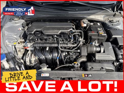 Used 2024 Hyundai Elantra SEL FWD image 10