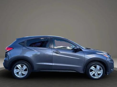 Used 2019 Honda HR-V EX-L image 2