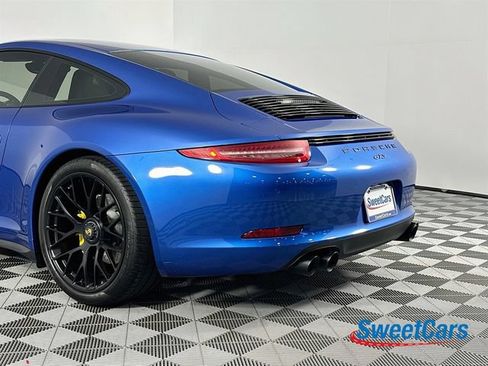 Used 2016 Porsche 911 Carrera GTS RWD image 46