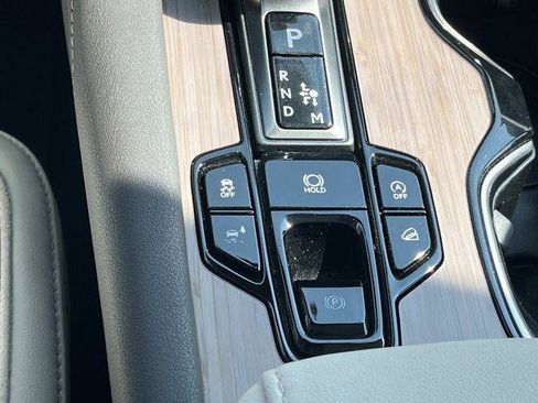 Certified 2024 Lexus RX 350 AWD w/ Convenience Package image 39