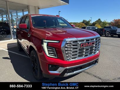 New 2026 GMC Yukon Denali w/ Sun & Power Step Package