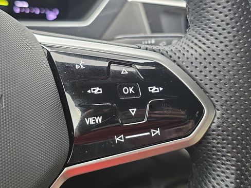 Certified 2024 Volkswagen Tiguan SE R-Line FWD image 19
