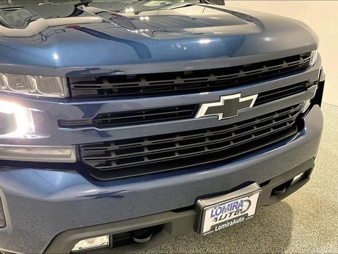 Used 2021 Chevrolet Silverado 1500 RST AWD/4WD image 35