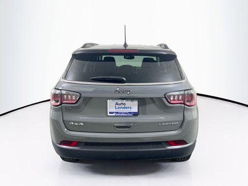 Used 2022 Jeep Compass Limited image 6