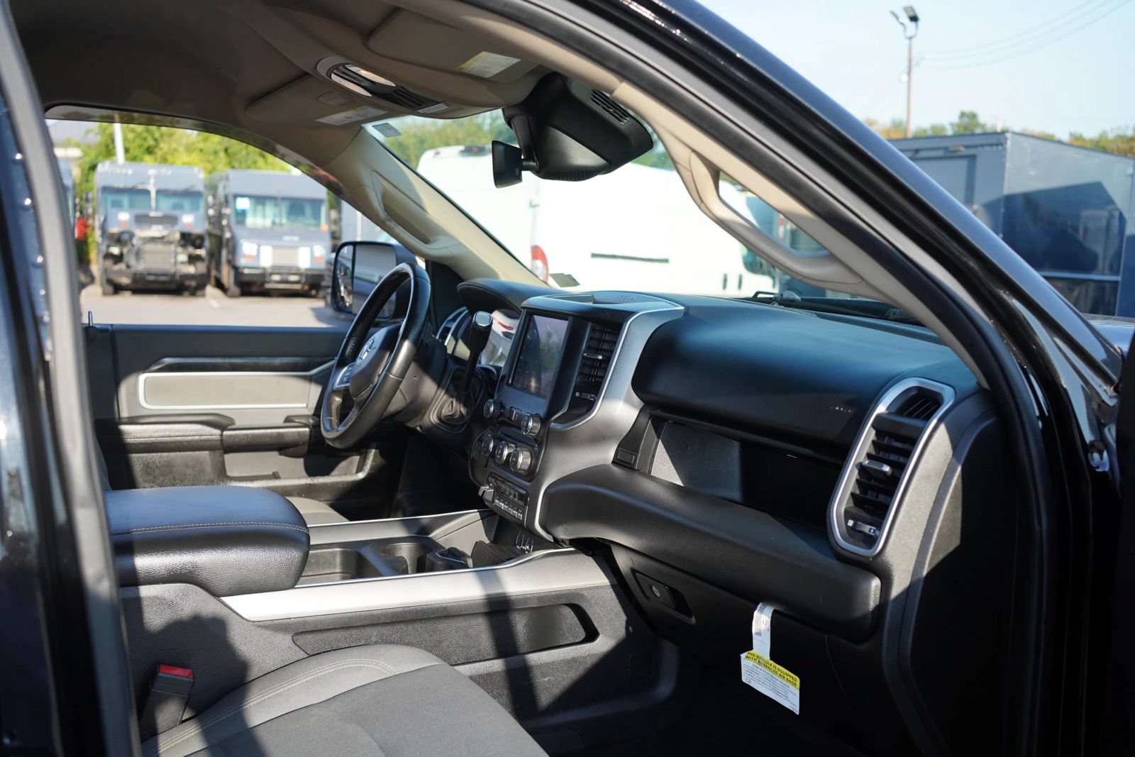 Used 2019 RAM 5500 SLT w/ Quick Order Package 2YG SLT AWD/4WD image 2