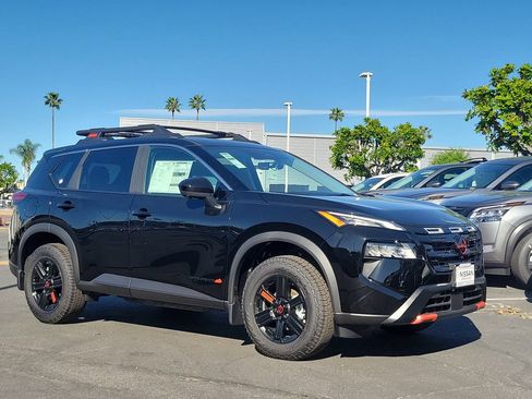 New 2026 Nissan Rogue SV AWD/4WD image 7