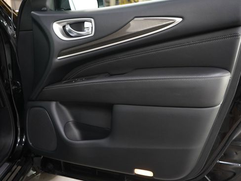 Used 2019 INFINITI QX60 Pure AWD/4WD image 9