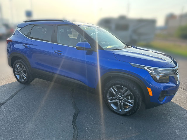 Used 2023 Kia Seltos S FWD image 7
