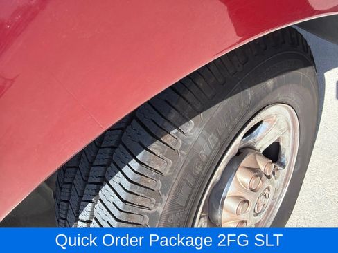 Used 2011 RAM 2500 SLT RWD image 3