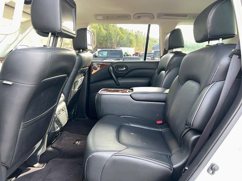 Used 2018 INFINITI QX80 w/ Driver Assistance Package image 30