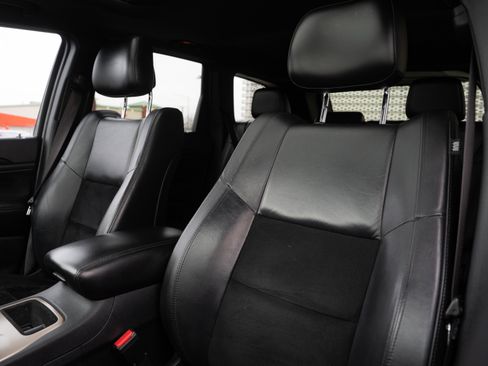 Used 2014 Jeep Grand Cherokee Altitude image 21