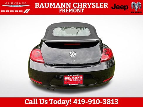 Used 2015 Volkswagen Beetle TDI FWD image 5