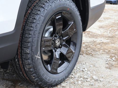 New 2026 Honda Ridgeline Black Edition image 25