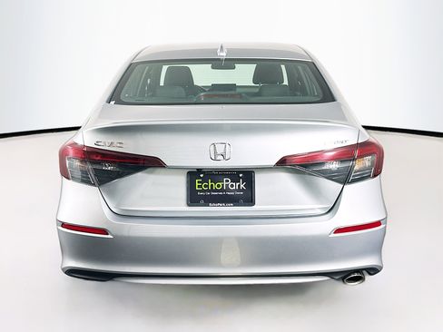 Used 2025 Honda Civic Sport image 7
