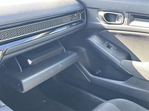 Used 2022 Honda Civic LX image 34